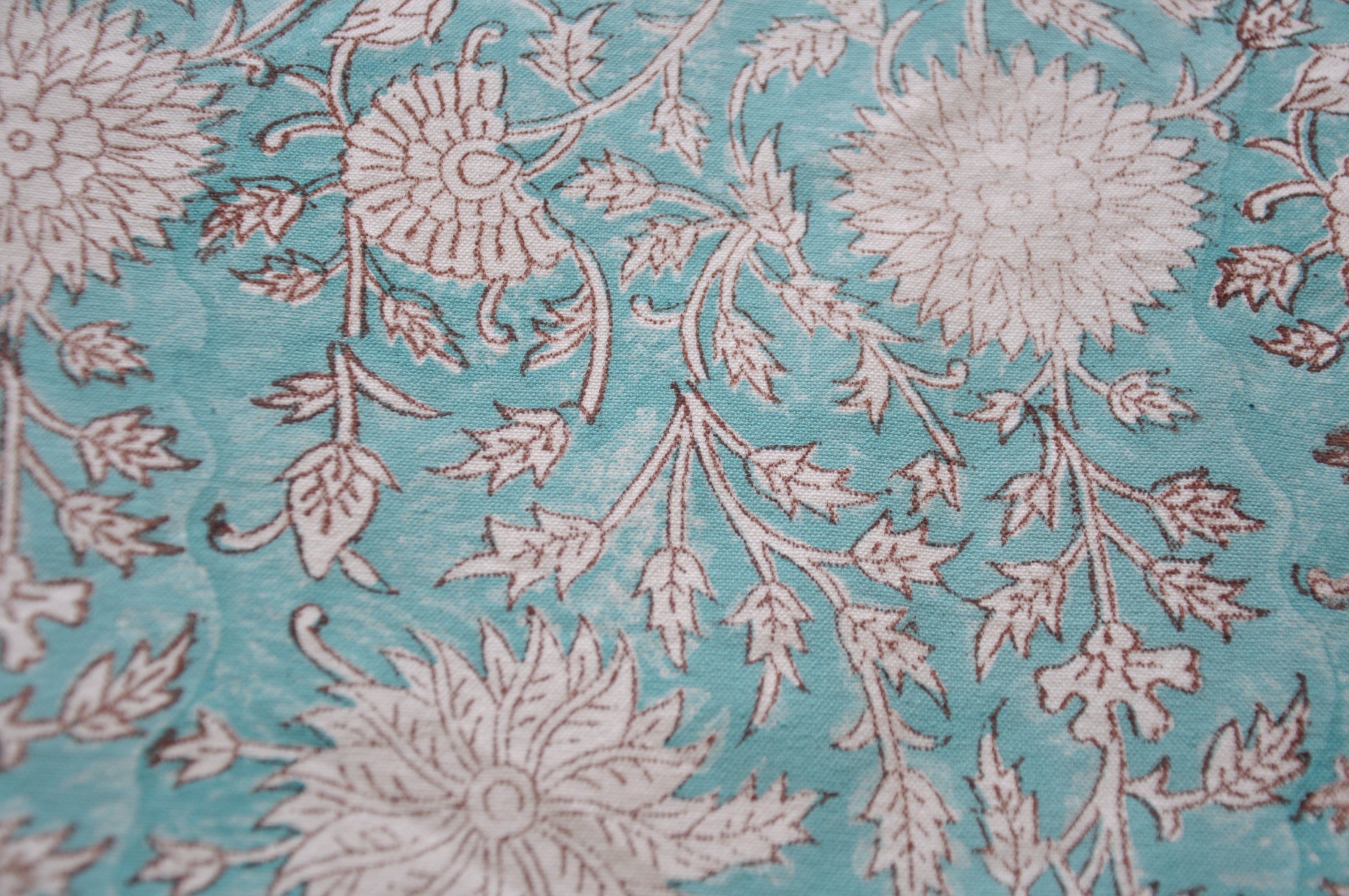 Naaz Placemats with Napkins - Set of 6