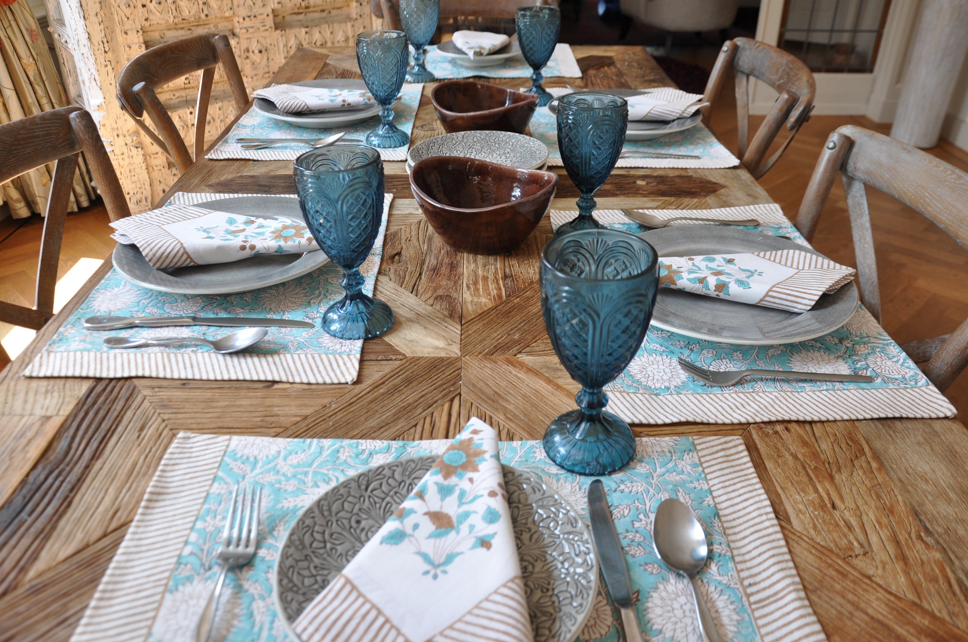 Naaz Placemats with Napkins - Set of 6