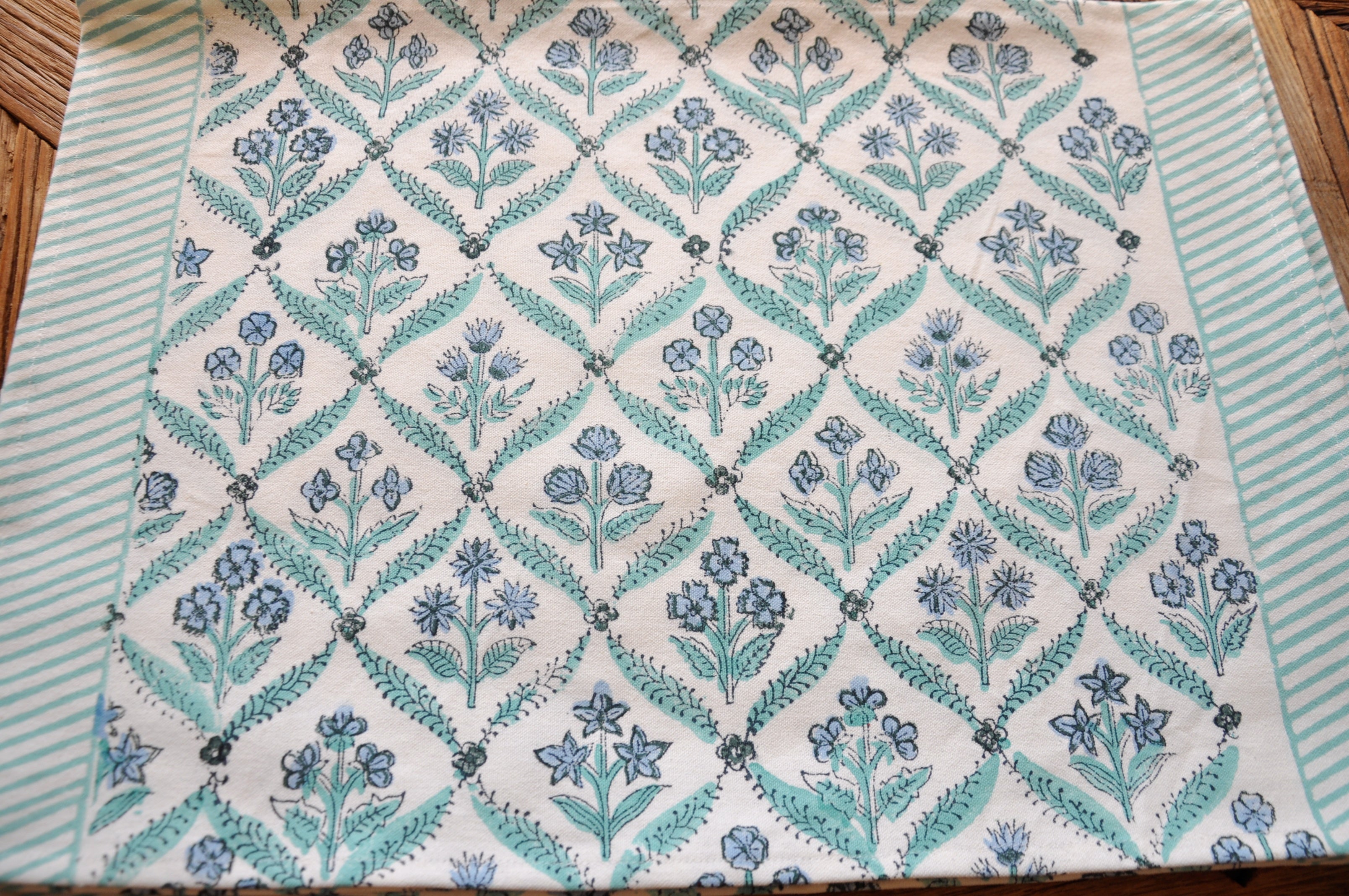 Muraad Placemats with Napkins - Set of 6