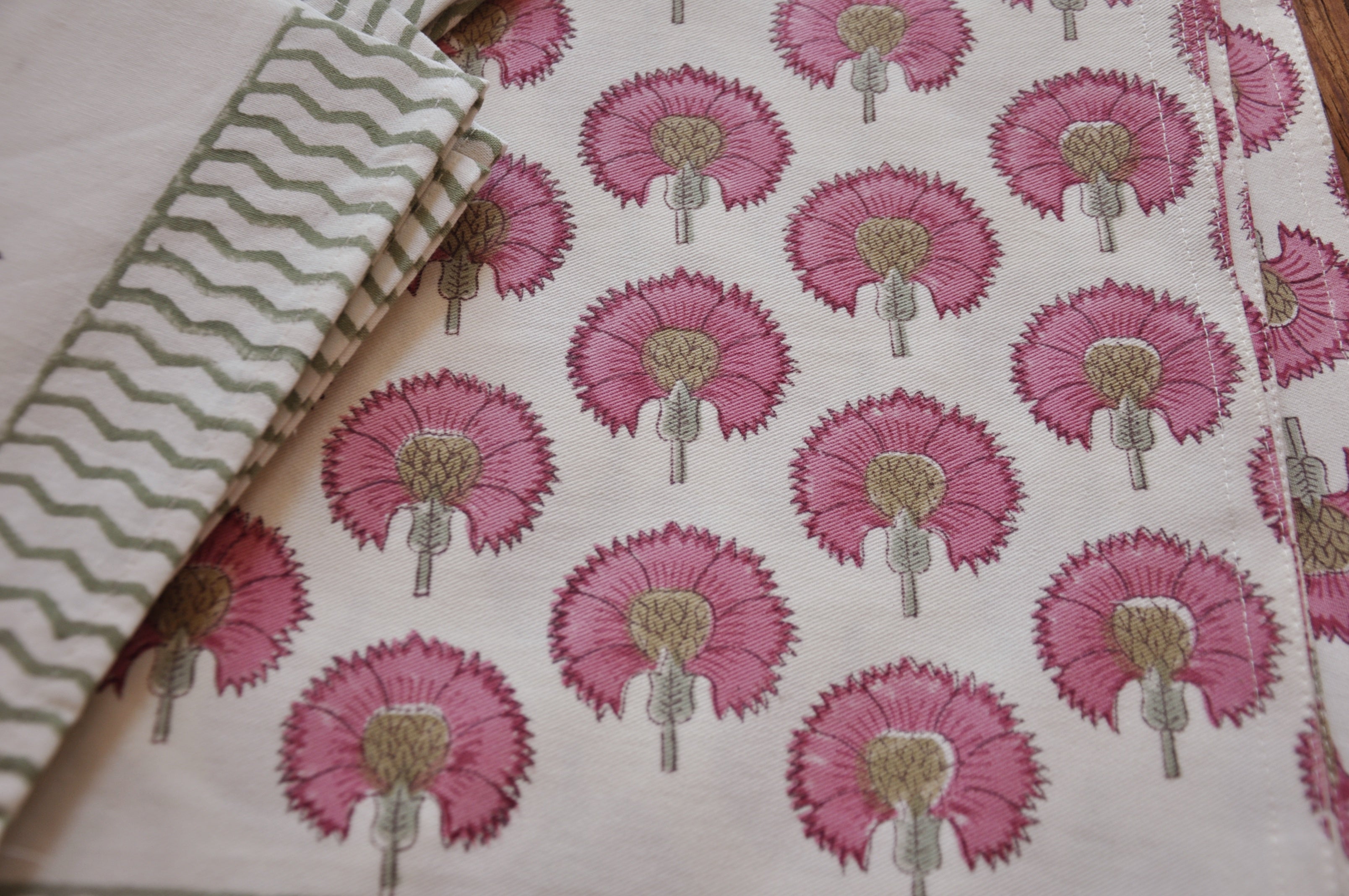 Pankhuri Placemats with Napkins - Set of 6