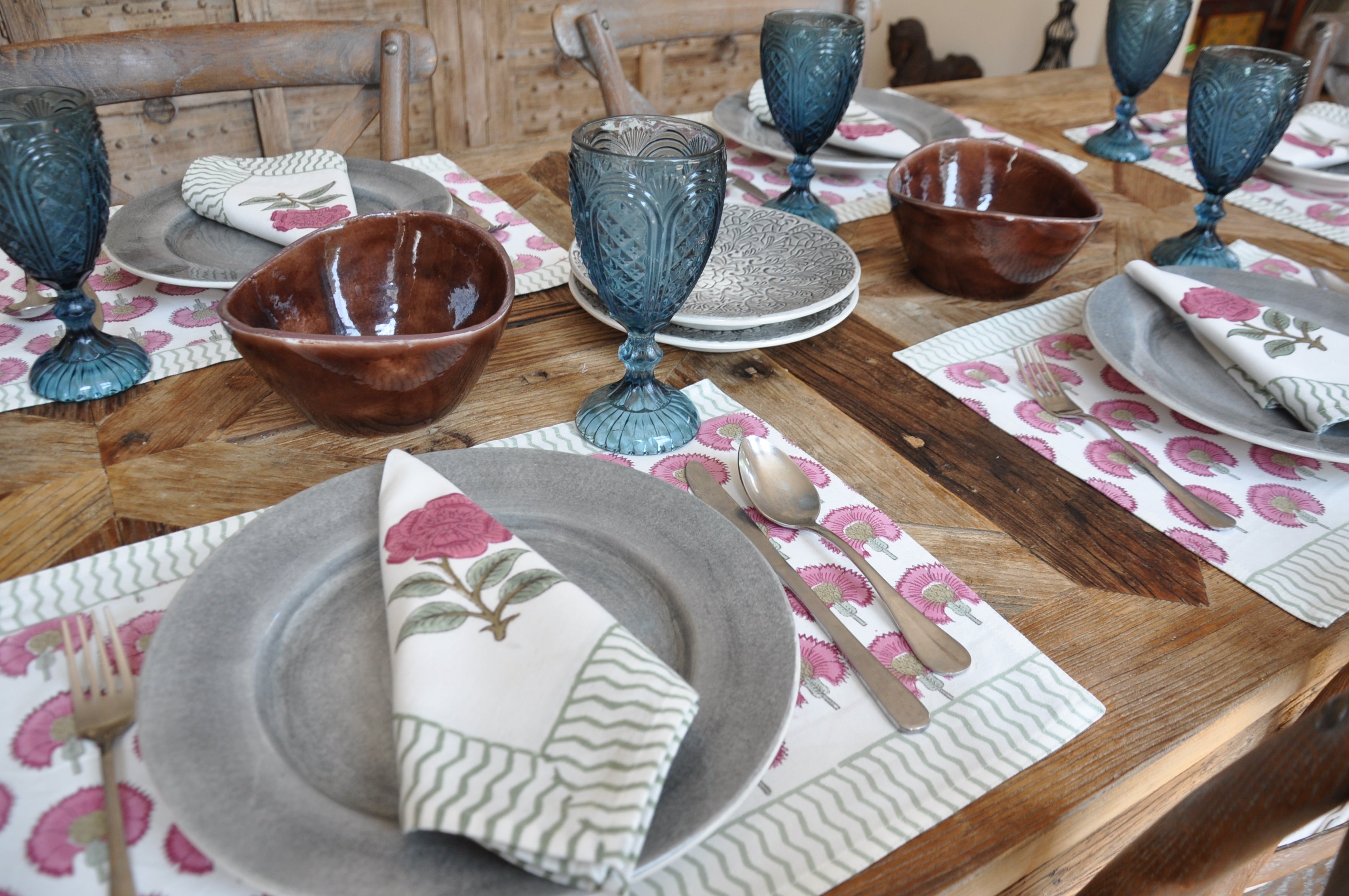 Pankhuri Placemats with Napkins - Set of 6
