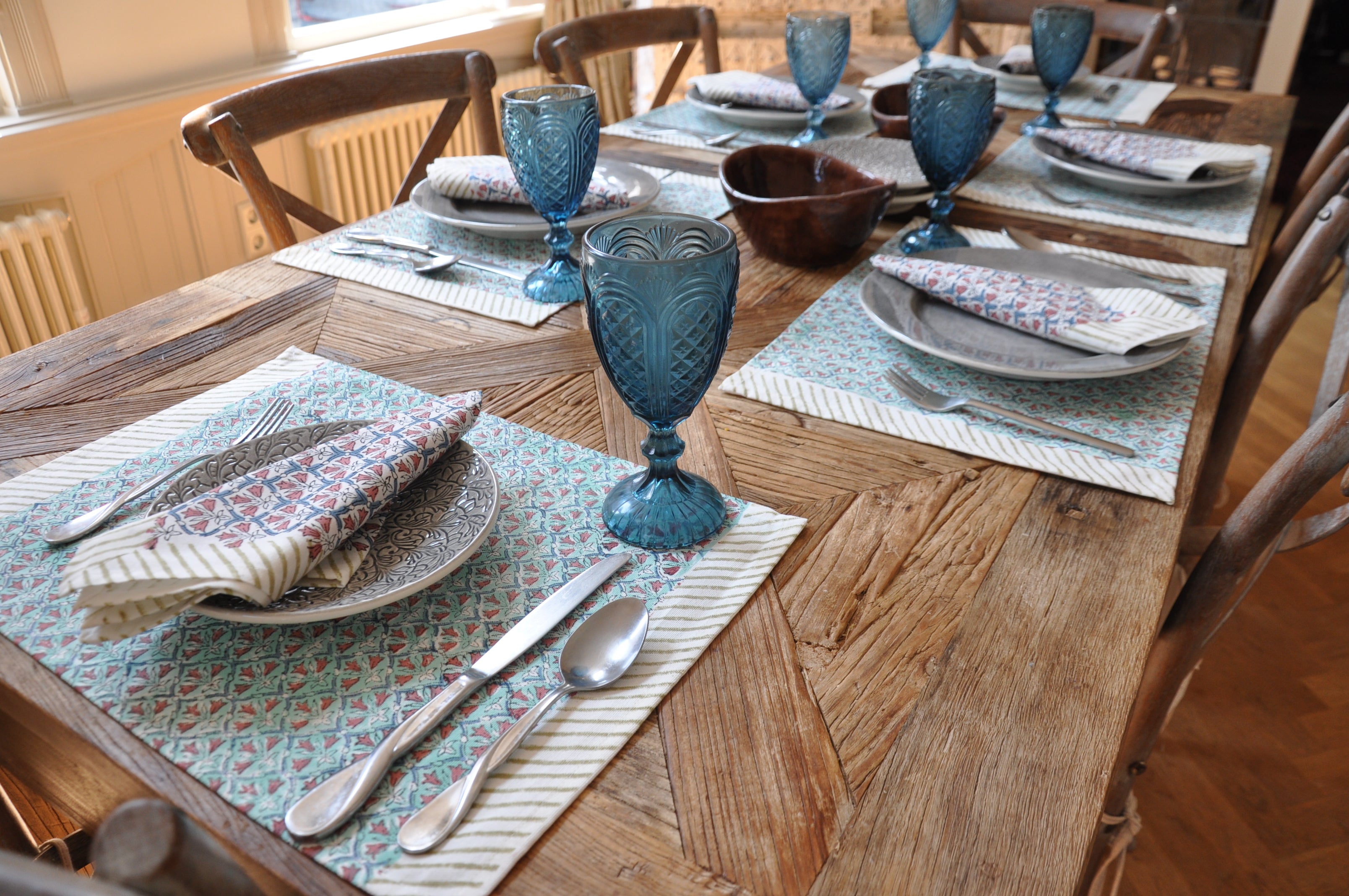Ziba Placemats with Napkins - Set of 6