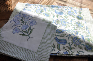 Aria Placemats with Napkins - Set of 6