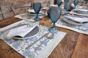 Aria Placemats with Napkins - Set of 6