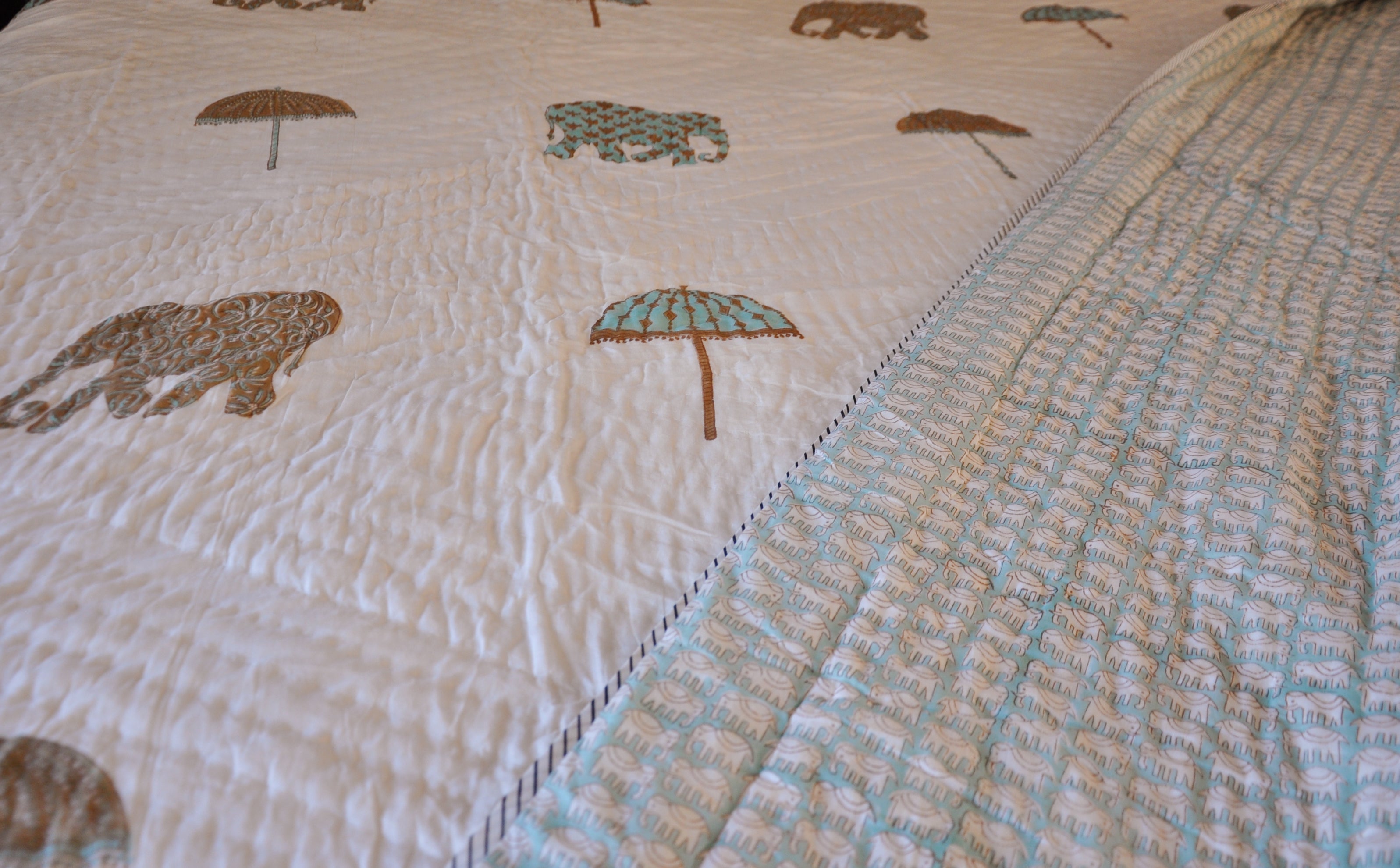 Royal Tipu - Soft Reversible Luxury Quilt