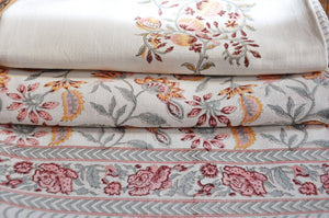 Gardenia Tablecloth