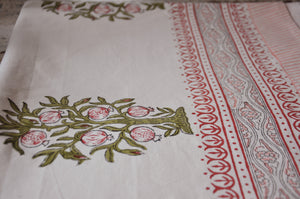 Lily Lust Tablecloth
