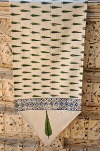Pine Crest Table Runner