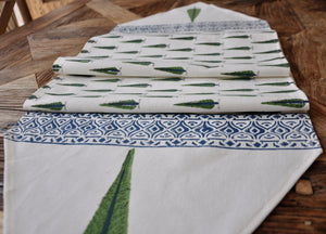 Pine Crest Table Runner