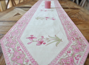 Zeenat Table Runner