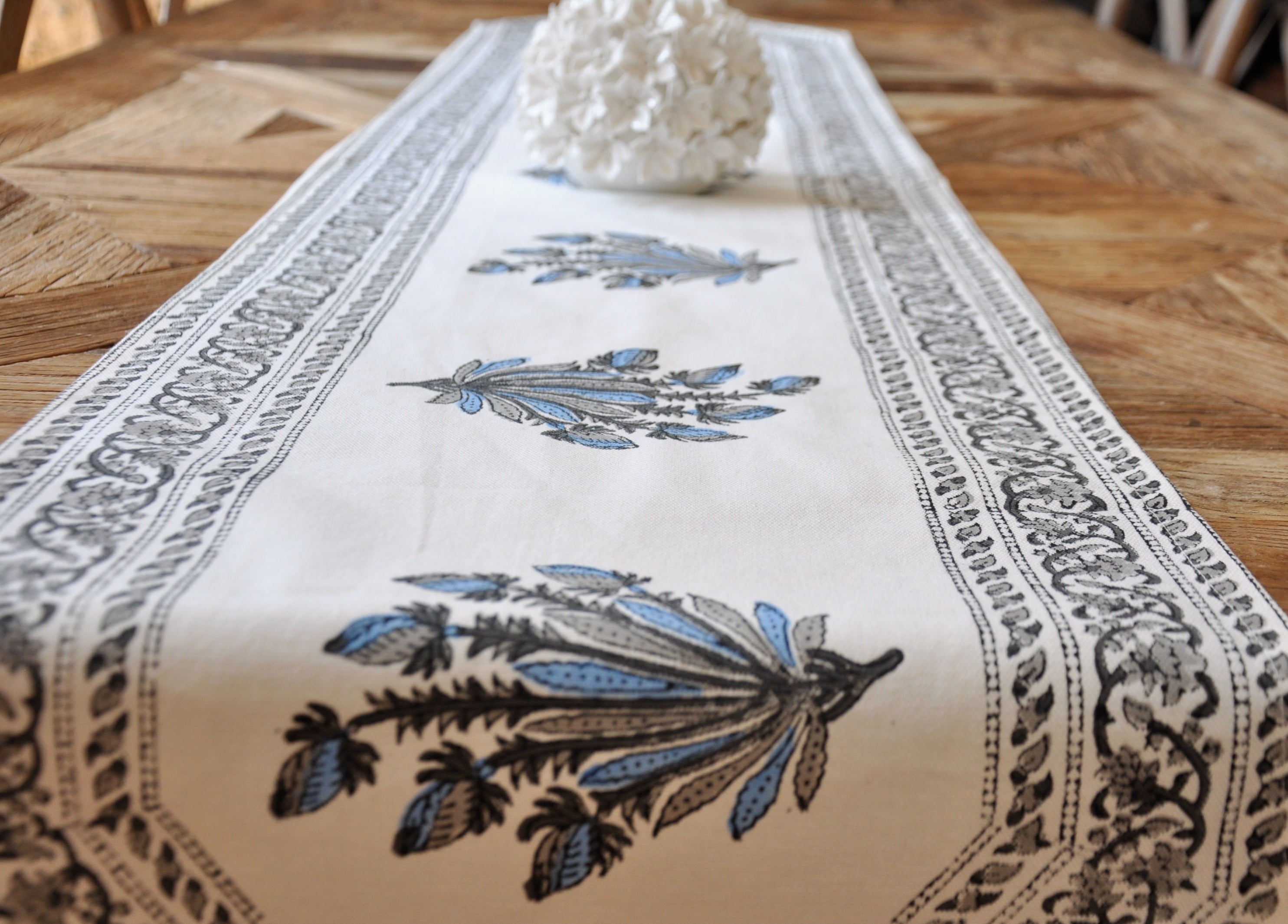 Ferdaus Table Runner